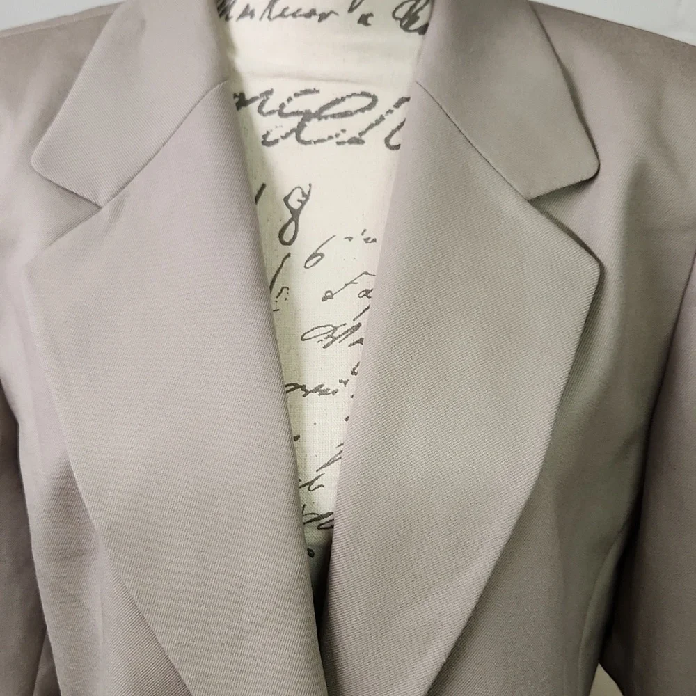 Pendleton Wool Blazer in Light Tan Size 16